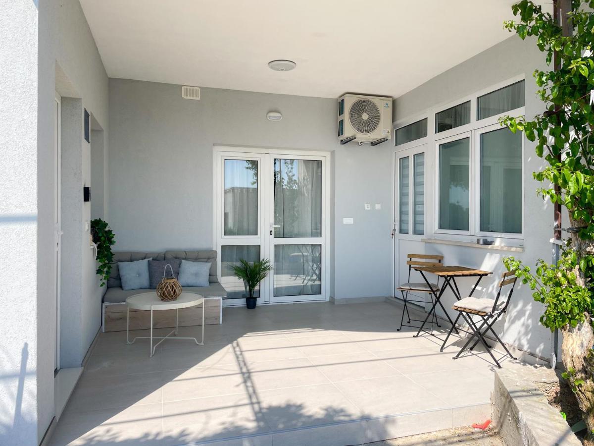 Modern Studio Overlooking Downtown Makarska Ngoại thất bức ảnh